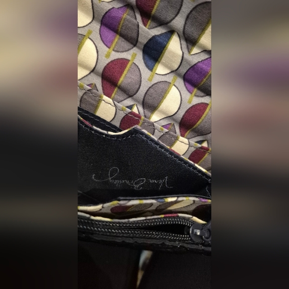 Vera Bradley Black Quilted Women's Wristlet - Picture 4 of 4